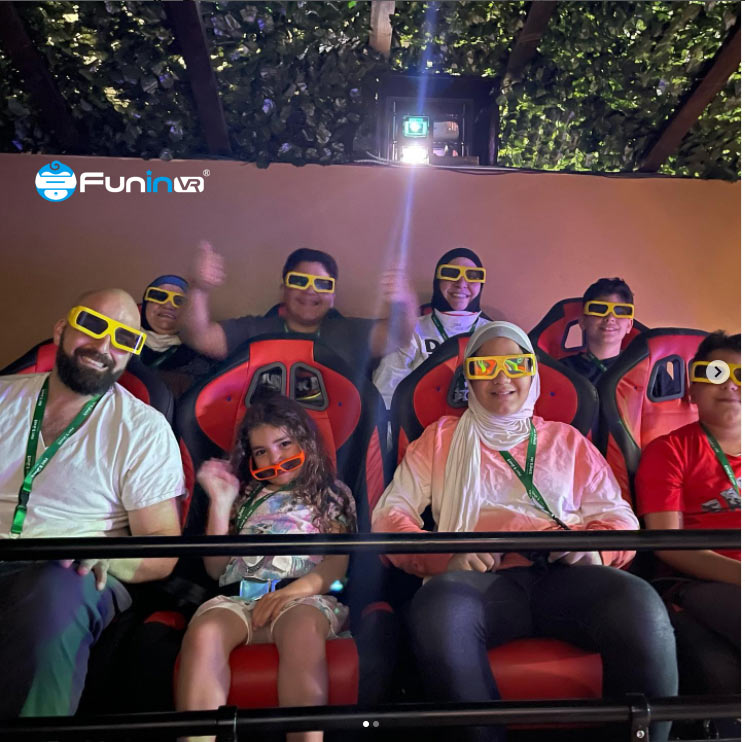 America Enjoyable 5D Cinema and VR Game Rides 